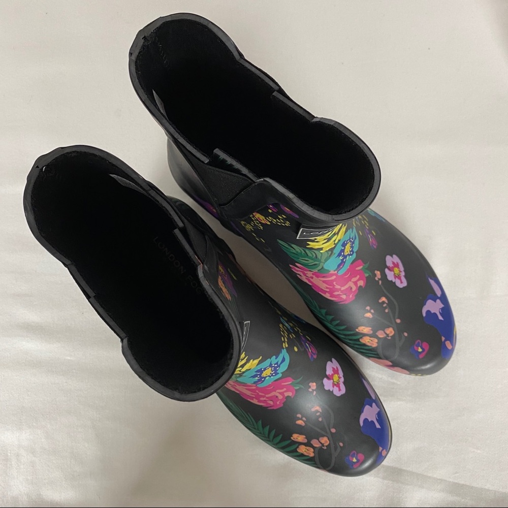 NIB London Fog Blk Floral Short Rain Boots - Picture 6 of 7